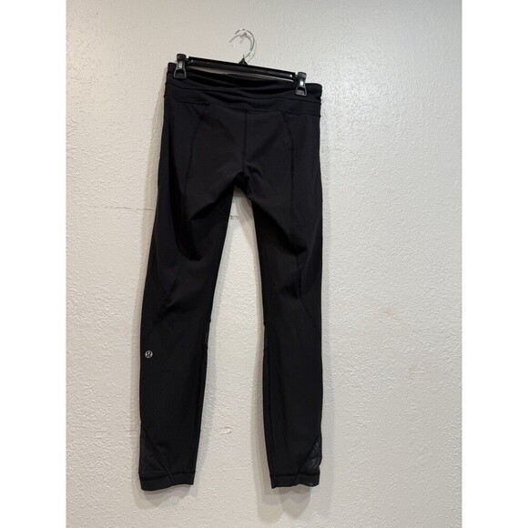 Lululemon Women’s Black Full Length Leggings With Zip Pockets And Mesh  Size 6 - Picture 2 of 10